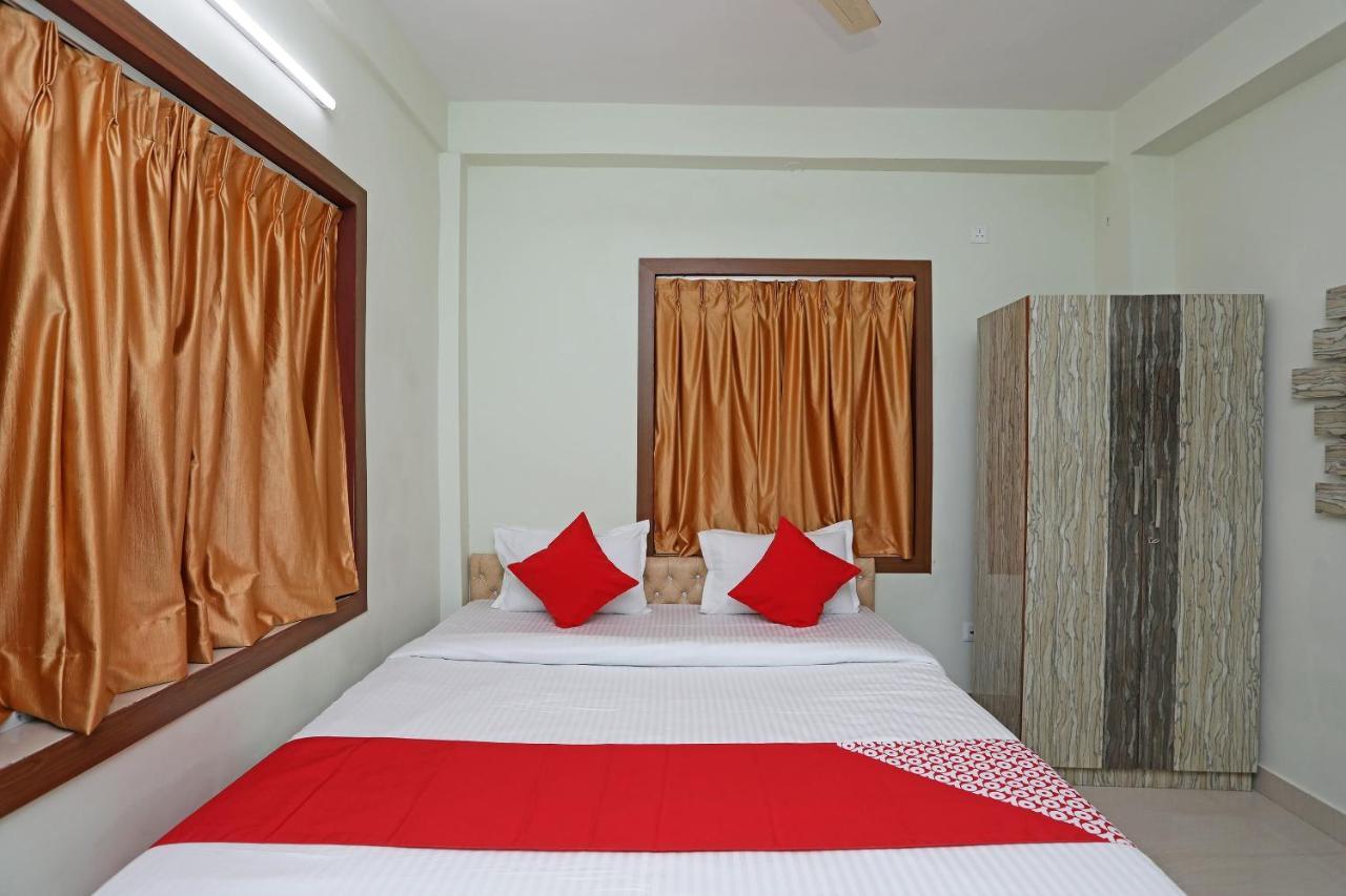 Oyo 17187 Urban Casa Hotel Calcutta Exterior foto